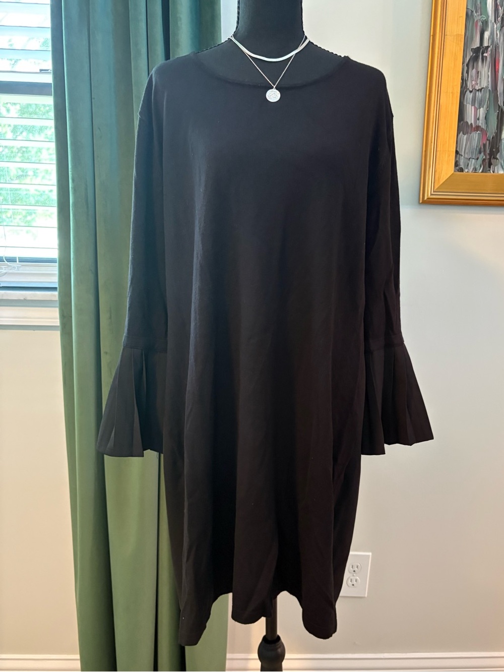 New York & Company Black Bell-Sleeve Midi Shift Dress